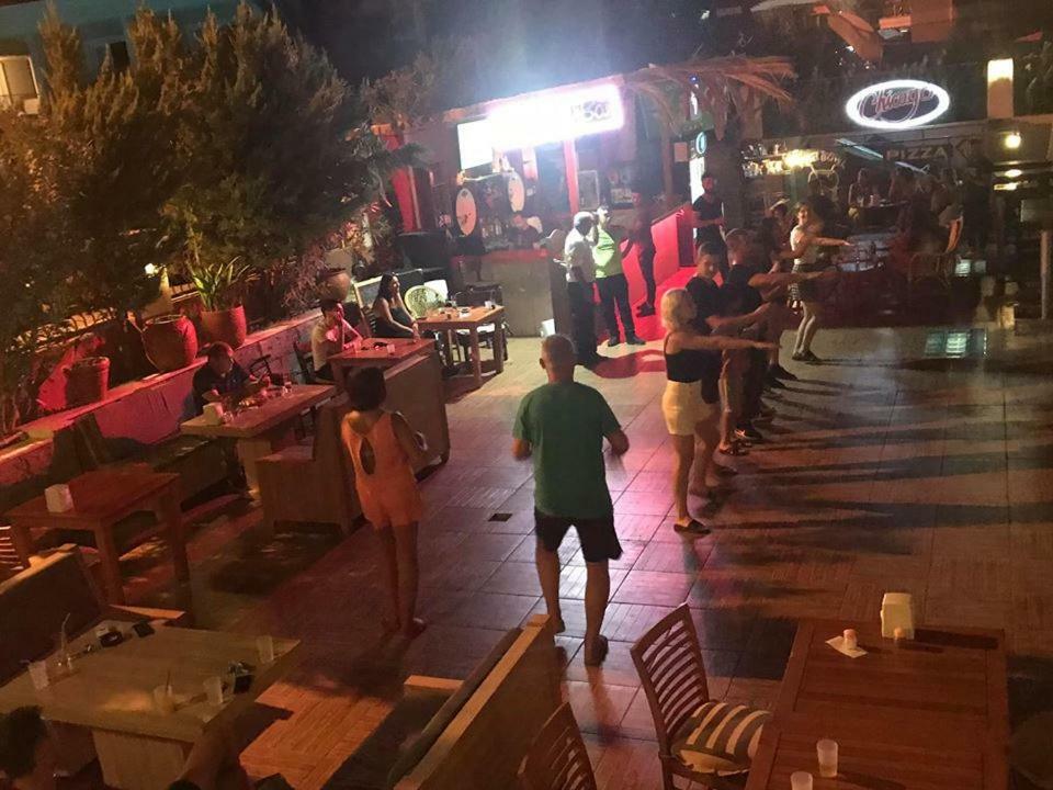 Club Chicago Hotel Marmaris Exterior foto